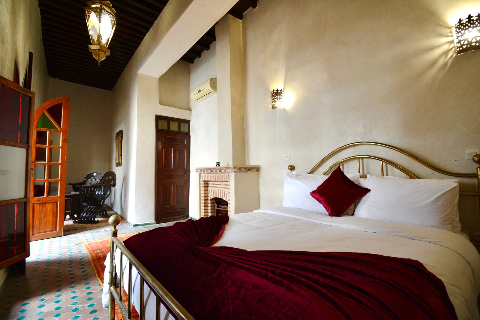 Suite interior
